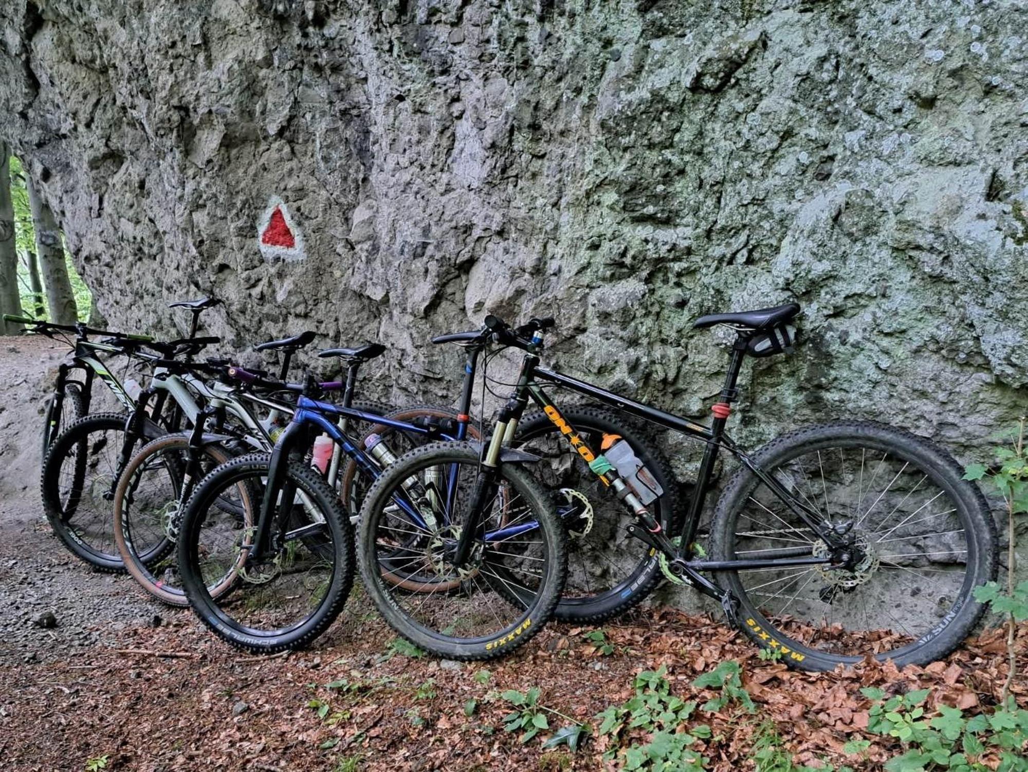 649898a98073e9776dc74ee7.jpg?width=2000&