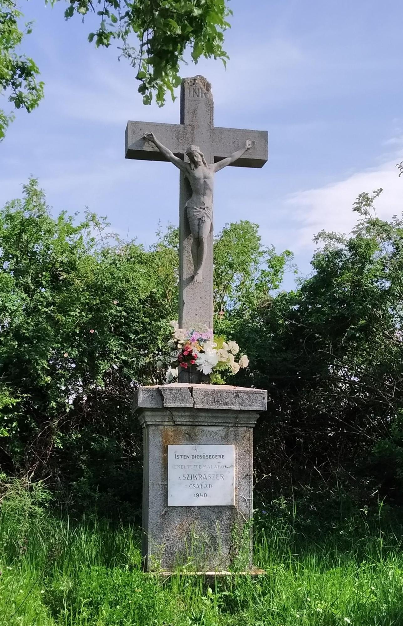 6632658d4fb4ee51716a1fba.jpg?width=2000&